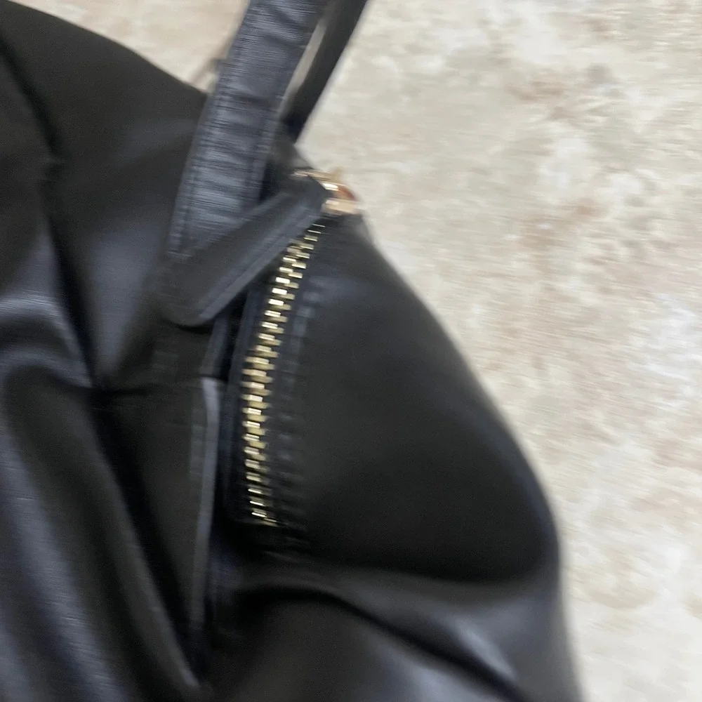 Guess Womens Black Faux Leather Floral Embroidered Studded Backpack Y2K euc